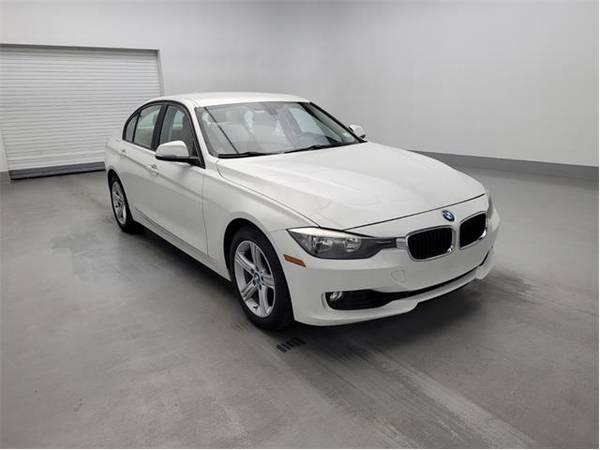 2015 BMW 328i  - sedan (BMW 328i White)