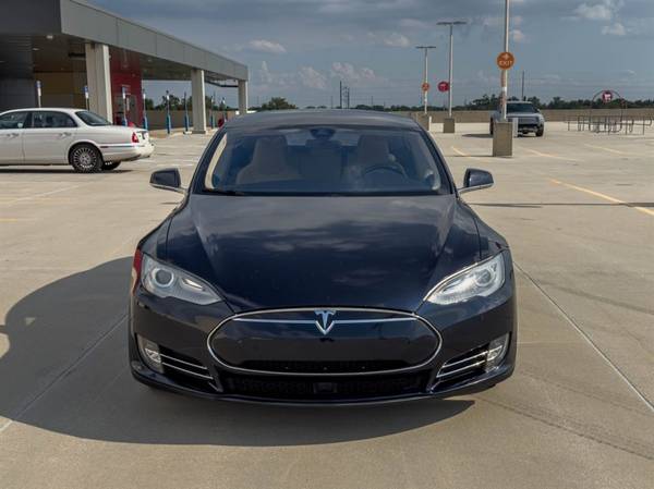 2015 Tesla Model S - $24,900 (+ Orlando Auto Mall)