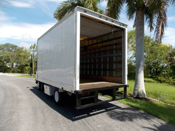 2014 Isuzu NPR HD DSL REG AT 109 WB WHITE CAB IBT PWL - $25,790 (Vero beach)