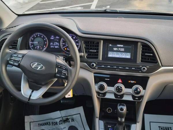 2019 Hyundai Elantra SE 4dr Sedan 6A We Finance Anyone - $14,798 (+ Advanced Auto Sales)