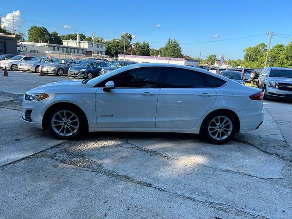 2019 Ford Fusion Hybrid SE PRICED TO SELL! - $18,999 (2604 Teletec Plaza Rd. Wake Forest, NC 27587)