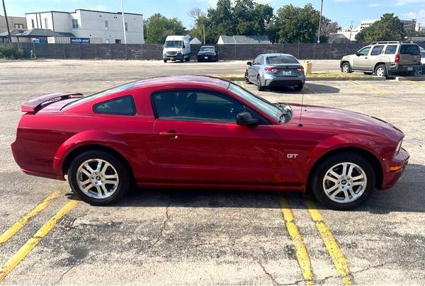 Very Nice 2006 Ford Mustang GT V8 Auto w/Leather, 106K & Clean CARFAX - $12,990 (Fort Worth)