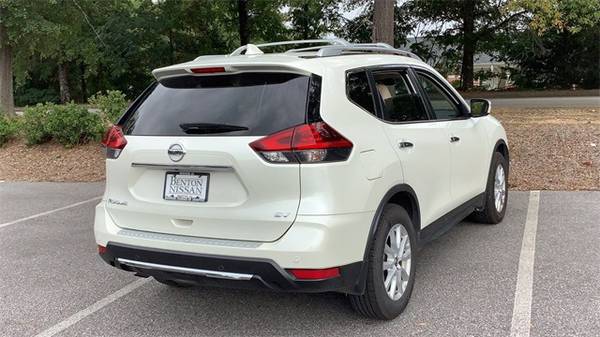 2019 Nissan Rogue FWD 4D Sport Utility / SUV SV (call 205-793-9943)