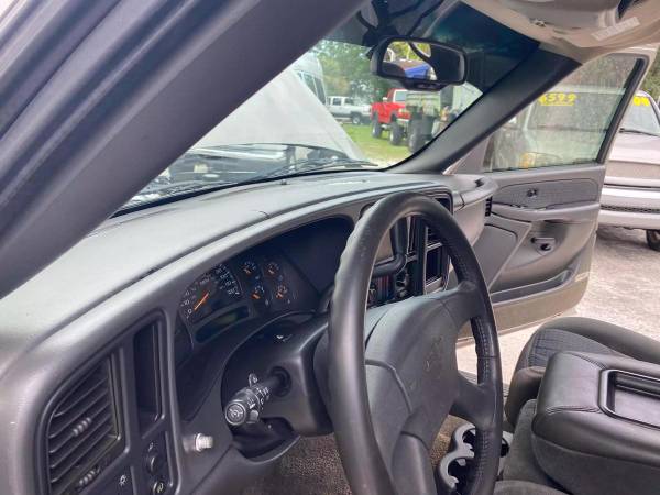 2003 Chevrolet Chevy Avalanche 1500 Sport Utility Pickup 4D 5 1/4 ft - $7,980 (+ Longwood Auto)