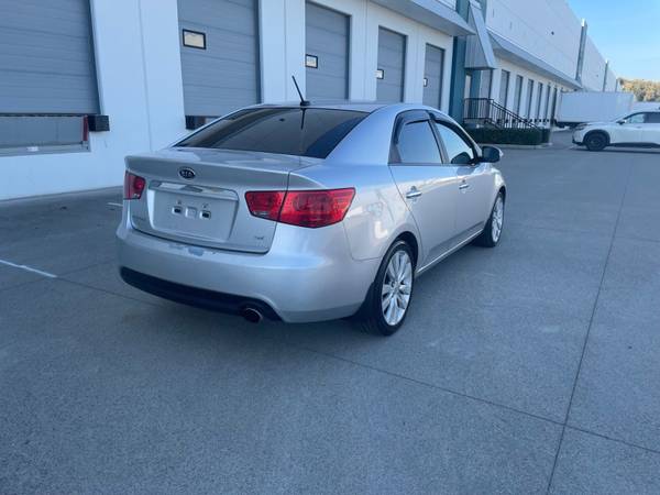 2010 Kia Forte 4dr Sdn Auto SX - $6,995 (NEW WESTMINSTER)