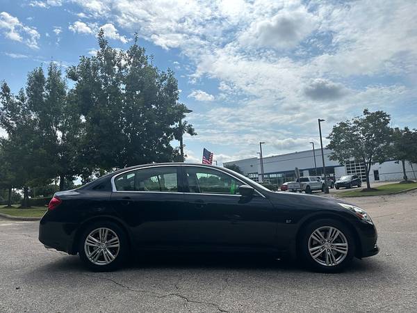 2015 Infiniti Q40 Q 40 Q-40  PRICED TO SELL! - $16,499 (2604 Teletec Plaza Rd. Wake Forest, NC 27587)