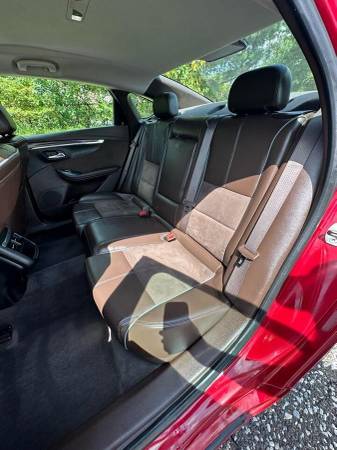 2015 Chevrolet Chevy Impala LT 4dr Sedan w/2LT - $12,995 (+ Premium Auto Outlet)