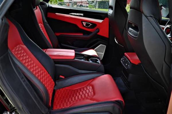 2019 Lamborghini Urus - Call Now! - $144950.00 (Miami, FL)