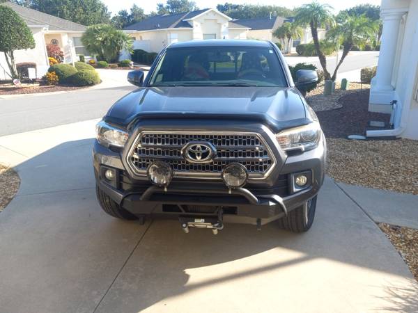 2017 Toyota Tacoma extra cab TRD off road - $23,500 (Villages)