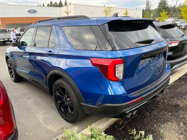 2021 Ford Explorer ST 400HP - 4wd – 6 Seats - $56,900 (Campbell River)