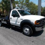 2006 Ford Super Duty F-450 DRW Reg Cab 141 WB 60 CA XL - $15,990 (Vero beach)