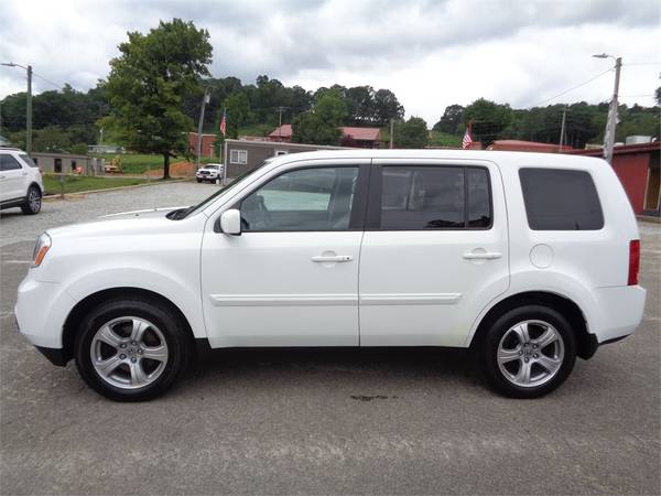 2013 Honda Pilot EX-L with Navigation 4WD LOADED *White* - $12,995 (Franklin, North Carolina)