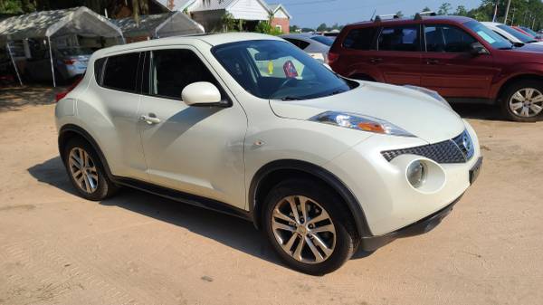 WOW@2012 NISSAN JUKE @4995 @CLEAN/RUNS GREAT/COLD AC @FAIRTRADE AUTO - $4,995 (314 white drive, tallahassee fl@@@@@@@@@@@@)