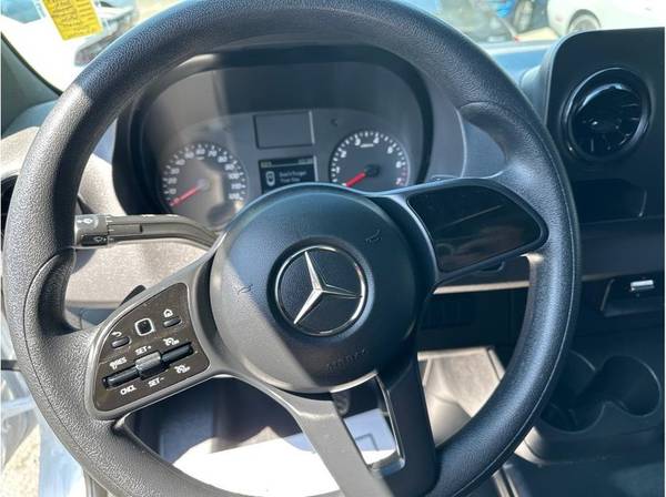 2022 Mercedes-Benz Sprinter 2500 170-in. WB - $46,499 (Pittsburg, CA)