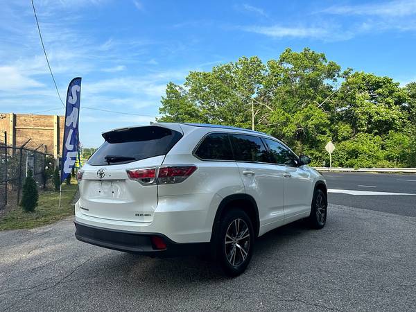 2016 Toyota Highlander XLE PRICED TO SELL! - $18,999 (2604 Teletec Plaza Rd. Wake Forest, NC 27587)