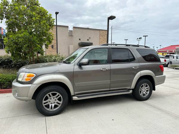 2004 Toyota Sequoia SR5, ONLY 152K MILES, 1 OWNER CLEAN CARFAX - $9,895 (SAN DIEGO)