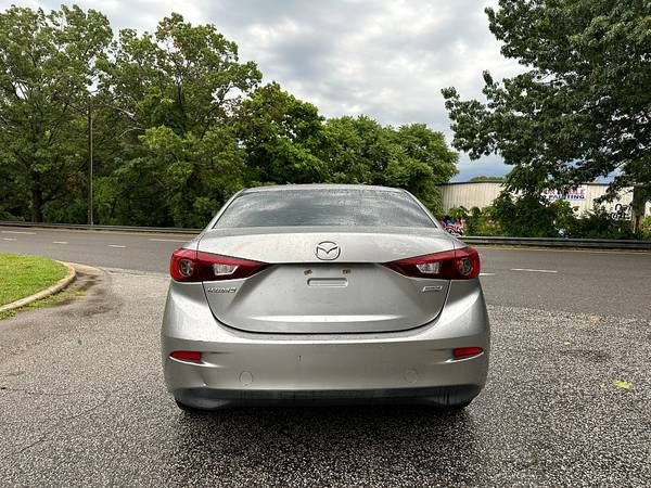 2014 Mazda Mazda3 Mazda 3 Mazda-3 i Sport PRICED TO SELL! - $11,999 (2604 Teletec Plaza Rd. Wake Forest, NC 27587)