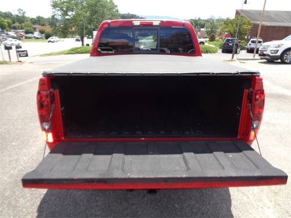 2005 Chevrolet Colorado Crew Cab 4WD LS Z71 (Low Miles) *Red* - $14,995 (Franklin, North Carolina)