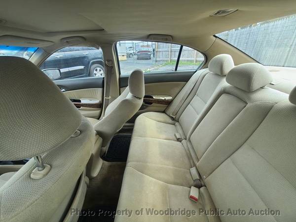 2009 *Honda* *Accord Sedan* *4dr I4 Automatic EX* Bl - $3,950 (Woodbridge Public Auto Auction)