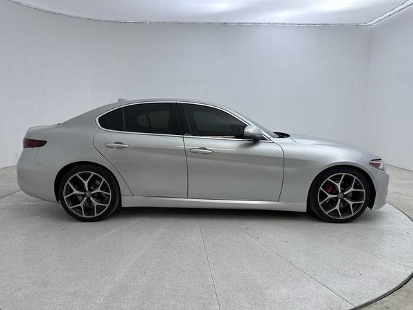 2019 Alfa Romeo Giulia Base - $19,791 (+ IGotCars Pensacola)