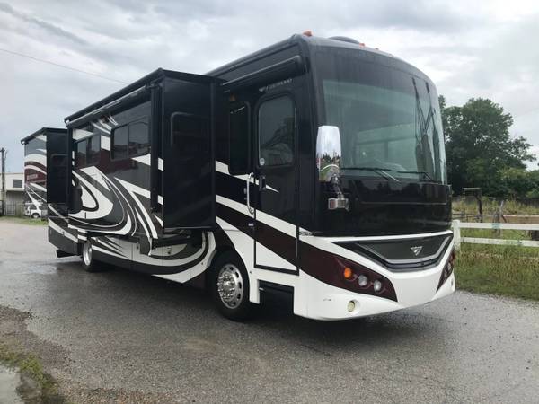 2012 Freightliner Custom 36M Expedition RV MS00048 - $80,000 (Tullahoma)