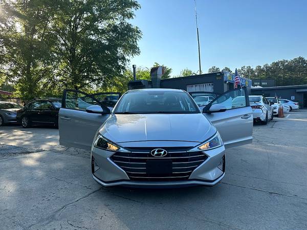 2019 Hyundai Elantra SE PRICED TO SELL! - $15,999 (2604 Teletec Plaza Rd. Wake Forest, NC 27587)