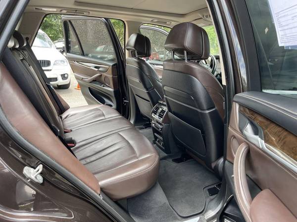 2015 BMW X5 - $18,995 (4175 Apalachee pkwy)