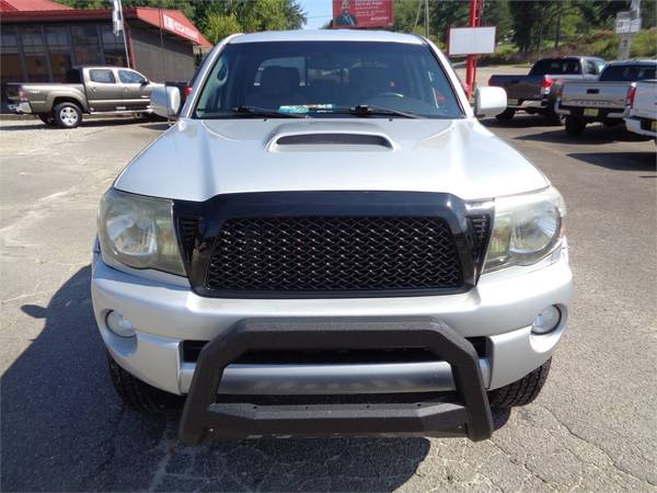 2011 Toyota Tacoma Double Cab 4WD V6 TRD-Sport *LIFTED* - $21,995 (Franklin, North Carolina)