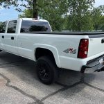 2004 Chevy Silverado 3500 Crew Cab 4WD SRW 8.1 - $22,900 (Forsyth, MO)