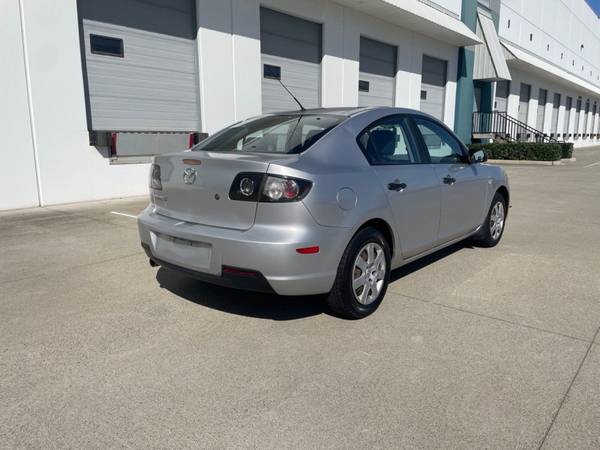 2008 Mazda 3 4DR SEDAN 5Spd MANUAL LOCAL NO ACCIDENTS 169,000KM - $5,888 (NEW WESTMINSTER)