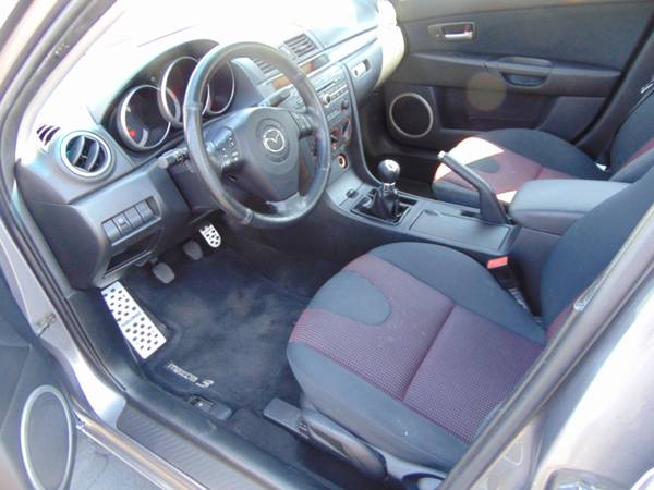 2005 Mazda Mazda3 4dr Sdn s Manual - $5,500 (Roseville Auto Center)