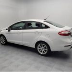 2019 Ford Fiesta SE - sedan (Ford Fiesta White)