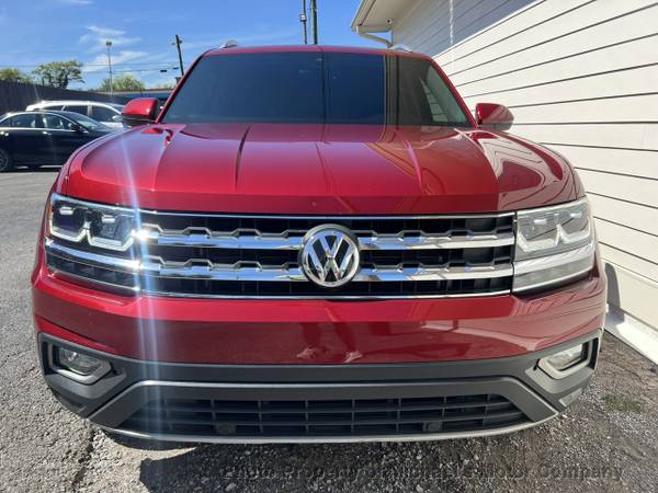 2018 *Volkswagen* *Atlas* *3.6L V6 SEL FWD* (Michael's Motor Company)