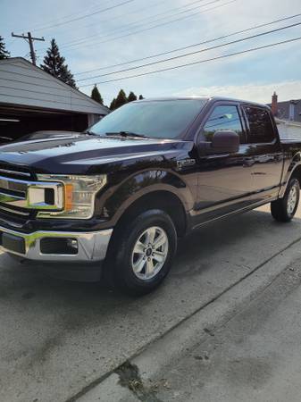 2020 Ford F150 xlt. 63k miles - $32,000 (Riverview)