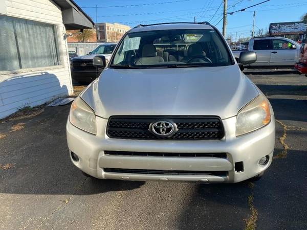 2008 Toyota RAV4 Base 4dr SUV - DWN PAYMENT LOW AS $500! - $9,880 (+ VIEW OUR FULL INVENTORY | www.actionnowauto.net)