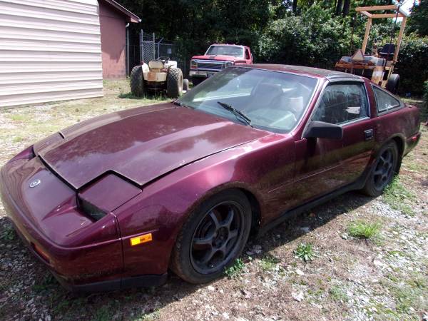 1988 Nissan 300 Z  5 speed low miles READ THE AD CAREFULLY - $3,500 (Lexington, NC)