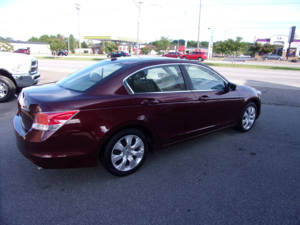 2010 HONDA ACCORD EX-L**WE FINANCE** - $12,500 (Danville)