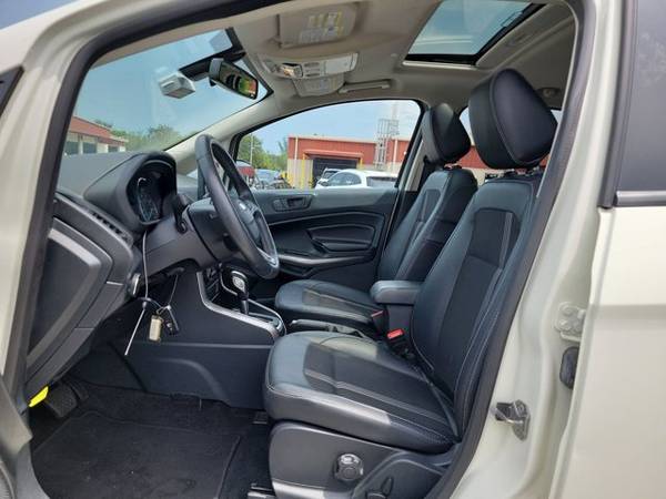 2021 Ford EcoSport SES 4WD w/ Sunroof (Ford EcoSport SUV)