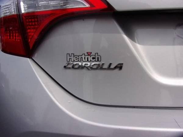 2016 Toyota Corolla LE 4dr Sedan - $11995.00