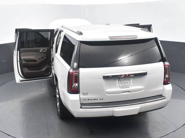 Used 2019 GMC Yukon XL 4WD 4D Sport Utility / SUV Denali (call 256-676-9717)