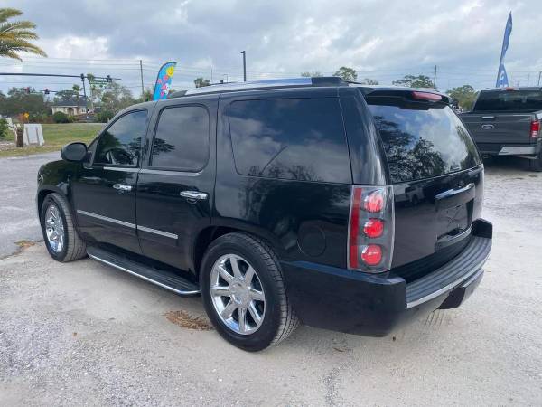 2012 GMC Yukon Denali Sport Utility 4D - $11,295 (+ Longwood Auto)