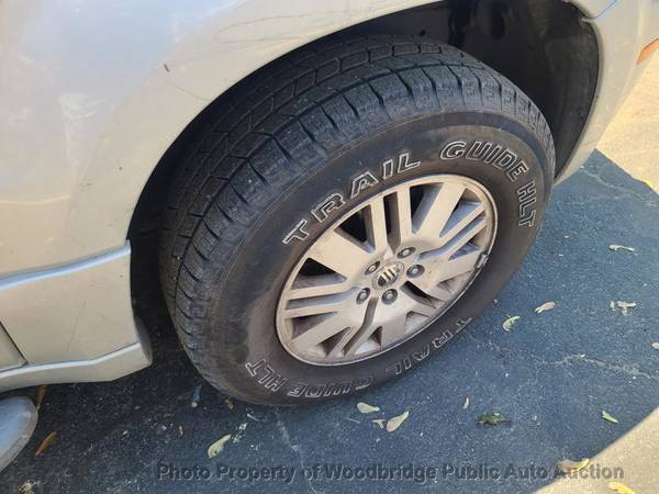 2007 *Mercury* *Mariner* *4WD 4dr Luxury* Silver - $3,450 (Woodbridge Public Auto Auction)