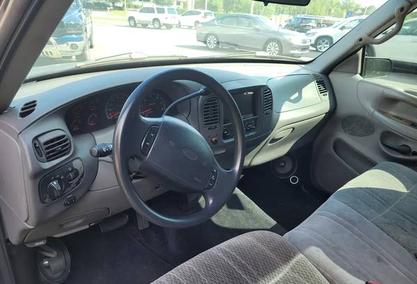 1997 Ford F150 - $9,500