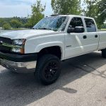 2004 Chevy Silverado 3500 Crew Cab 4WD SRW 8.1 - $22,900 (Forsyth, MO)