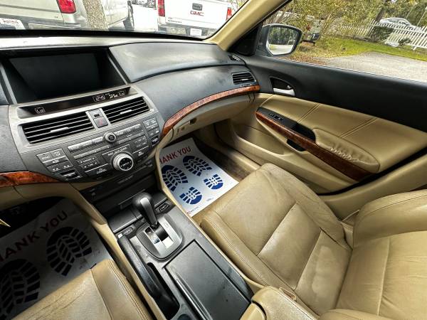 2012 HONDA ACCORD EX L V6 4dr Sedan stock 12496 - $12,480 (Conway)