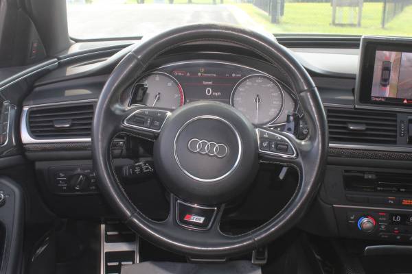 2013 Audi S6 - $12,995 (Griffith)
