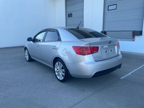 2010 Kia Forte 4dr Sdn Auto SX - $6,995 (NEW WESTMINSTER)