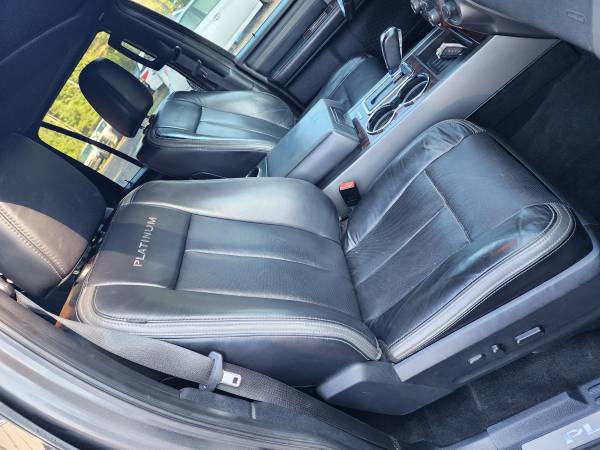 2017 Ford Expedition Platinum 4x4 Fully Loaded Low Miles - $24,900 (Peachland)