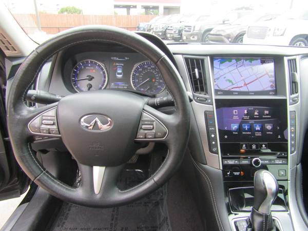 2016 Infiniti Other 4dr Sdn 2.0t Premium AWD Financing Available - $19,950 (1100 West Pioneer Parkway Grand Prairie, TX 75051)