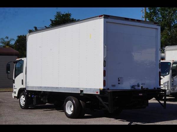 2013 *Isuzu* *NPR *16' Box Truck w/Liftgate* White - $33,997 (SRQ AUTO LLC)